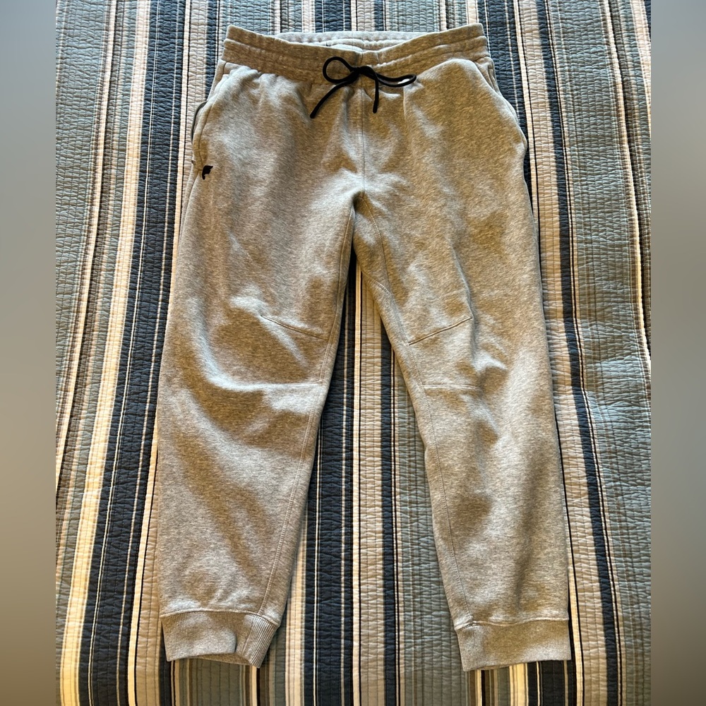 Fabletics Classic Jogger